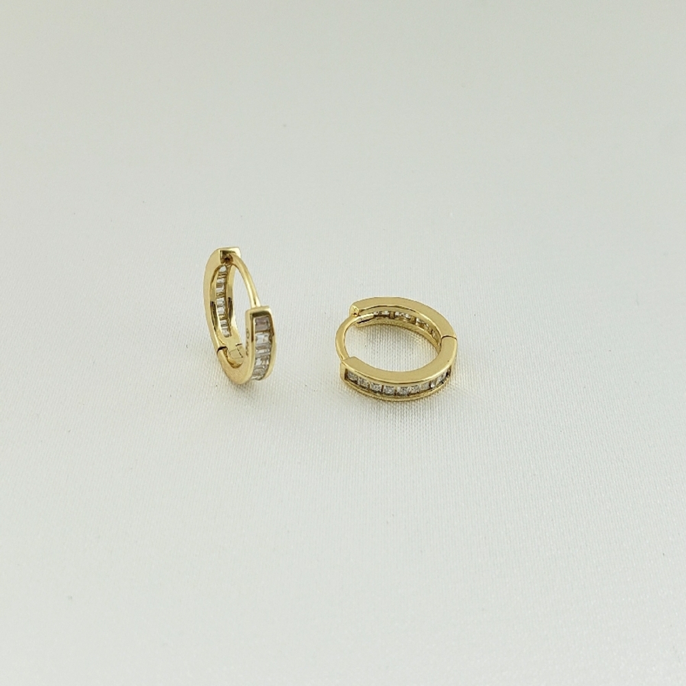 14K Gold Diamond Huggie Hoop Earrings